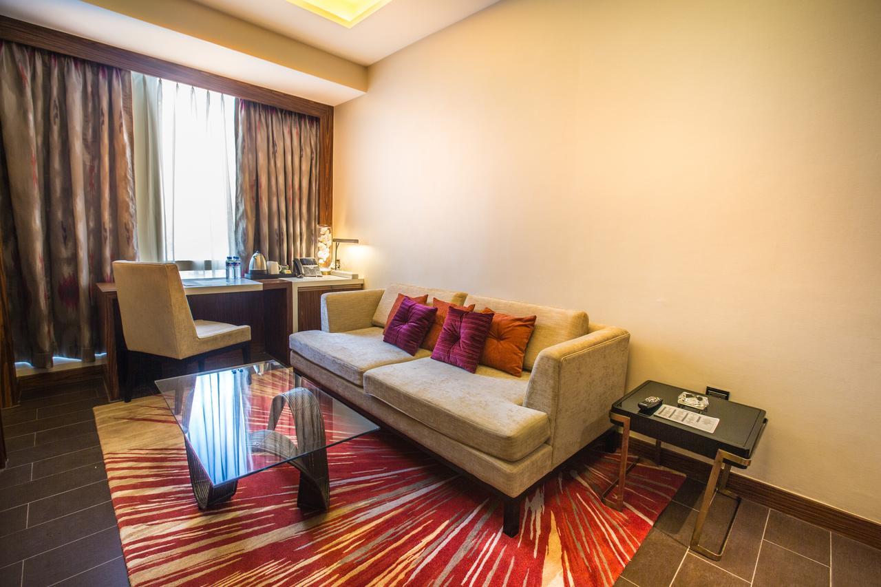 Winford Resort And Casino Manila Exterior foto