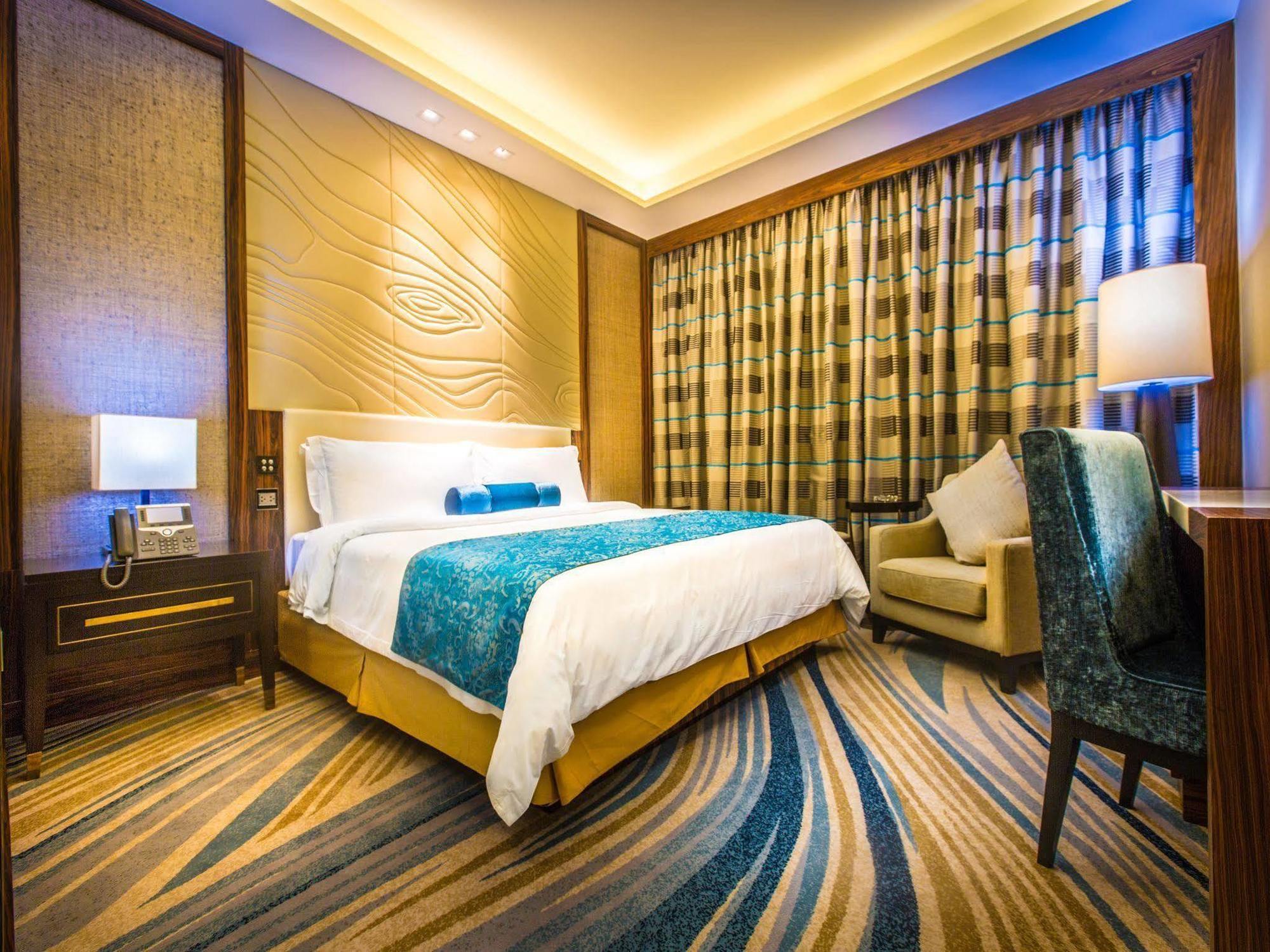 Winford Resort And Casino Manila Exterior foto