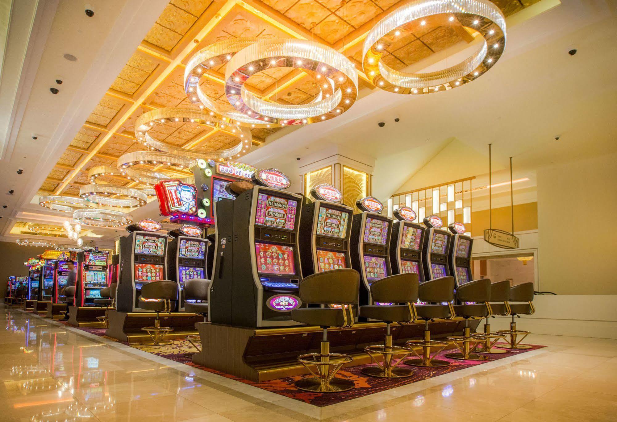 Winford Resort And Casino Manila Exterior foto